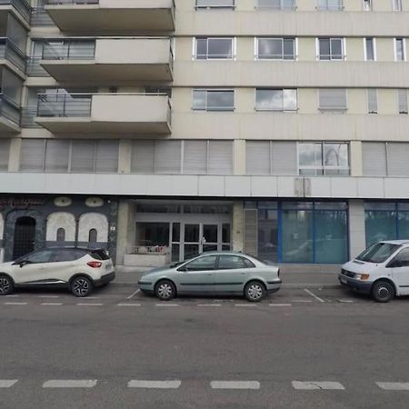 Apartmán Super Studio En Face De La Gare De Mylhúzy Exteriér fotografie
